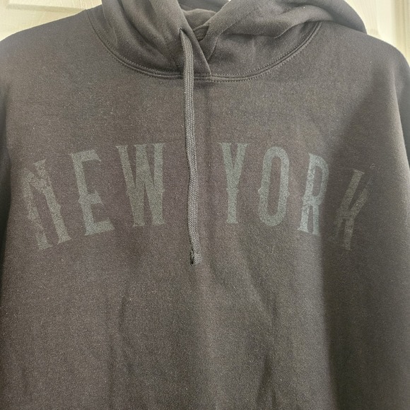 Port & Co New York Distressed-look Black Hoodie - Size XL - NWOT - Picture 2 of 11